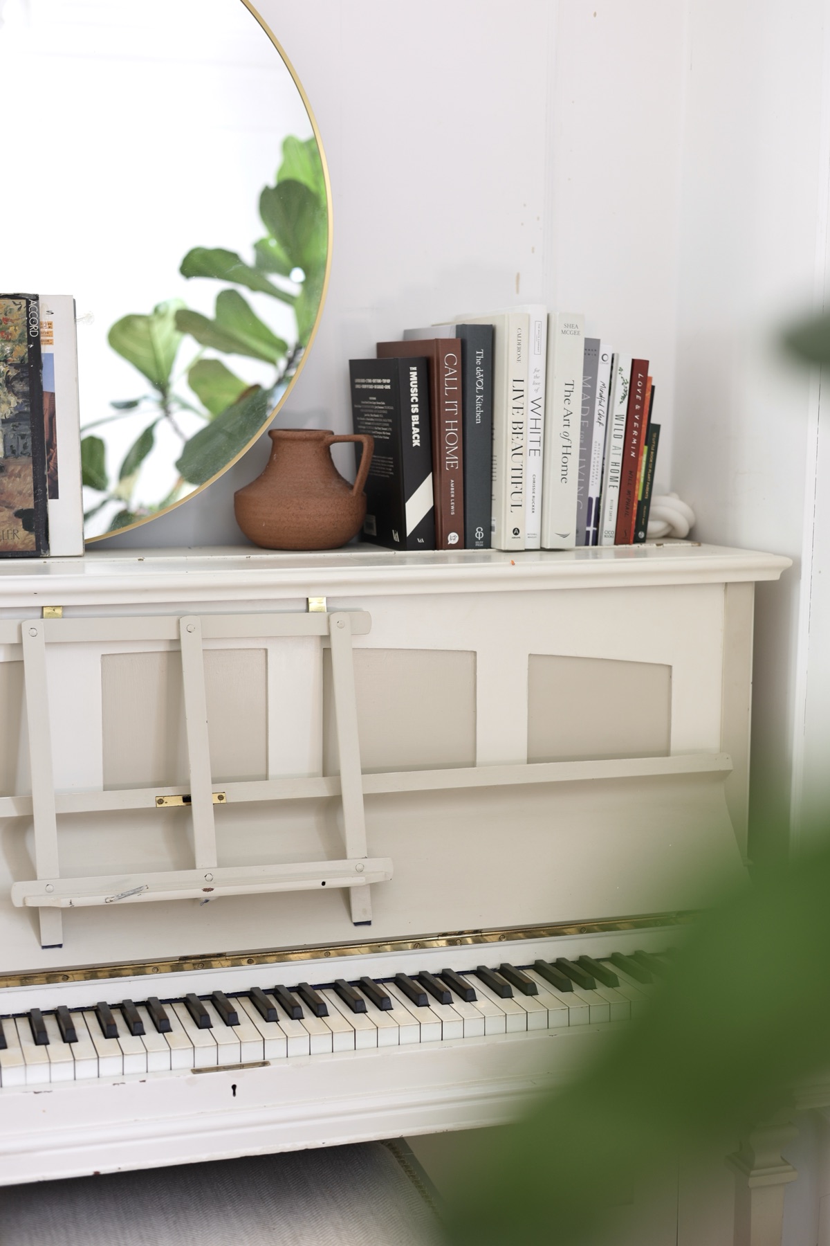 The piano and reading details in the Root and Bloom main area
