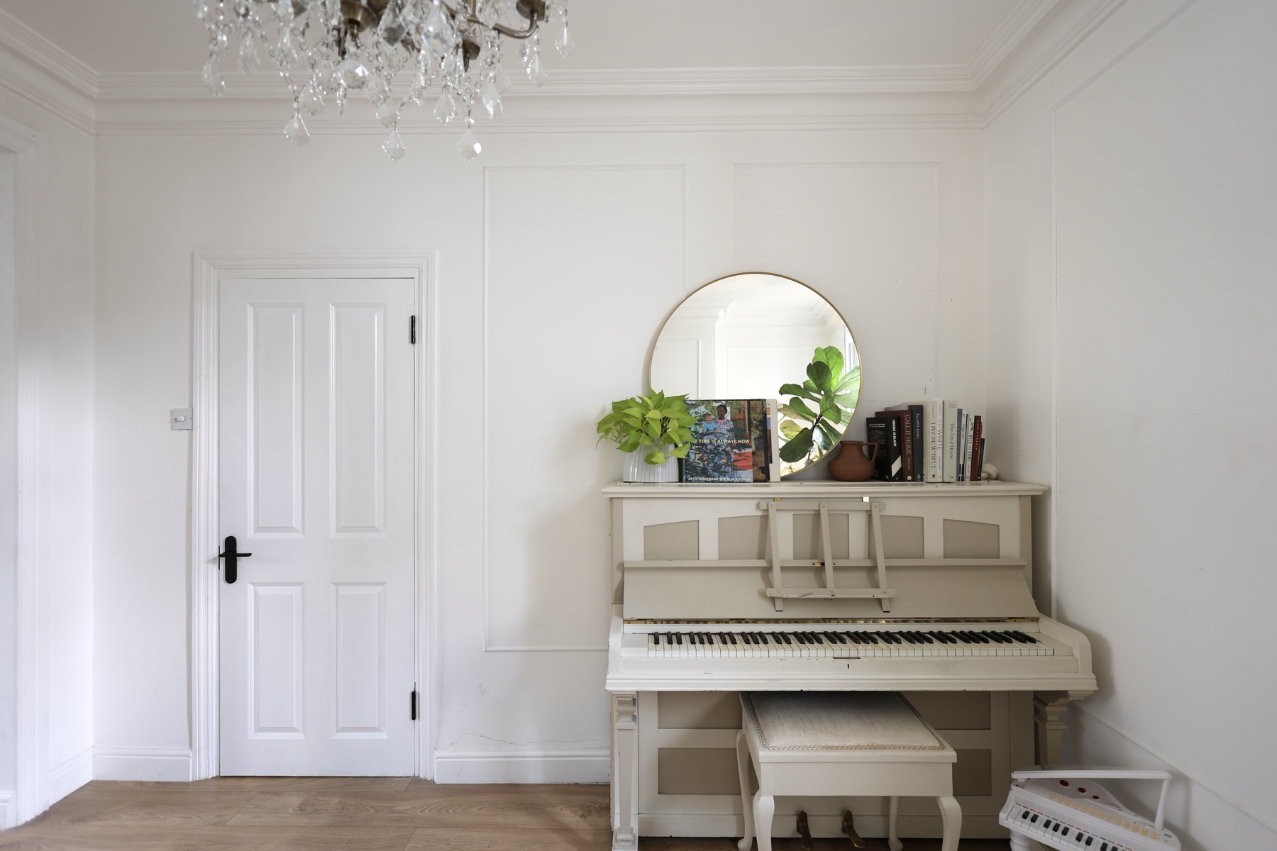 The piano and plants in the Root and Bloom main area